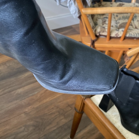 Circus by Sam Edelman Black Chunky Heeled Ankle Boots - Picture 2 of 2